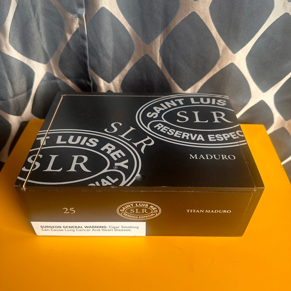 - SLR Saint Luis Rey Maduro Cigar Box Black & White Wood Slide Top Empty